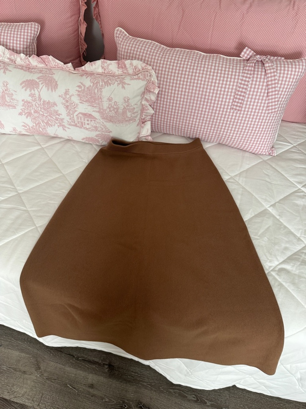 Classic Brown A-Line midi Knit Skirt